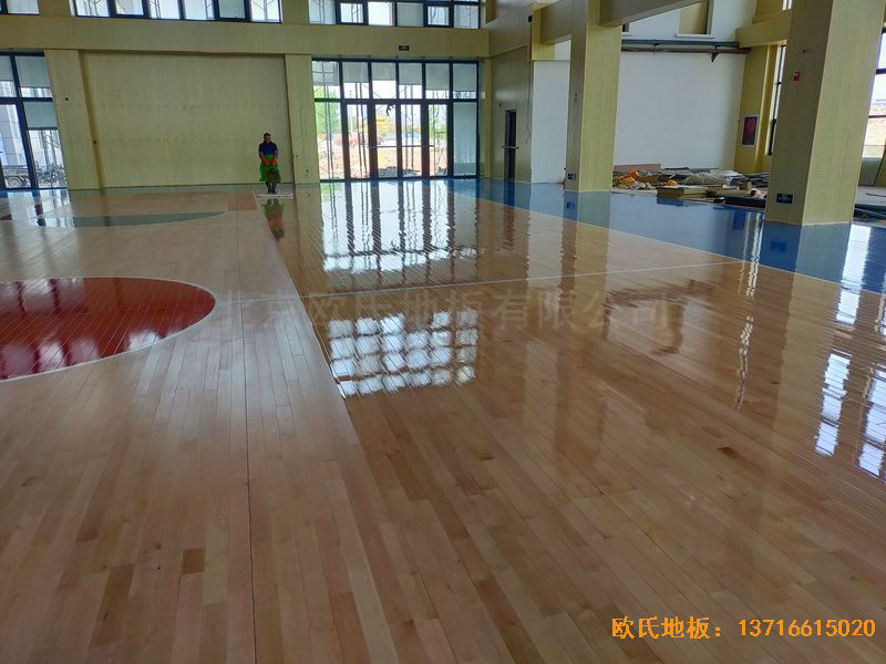 江蘇連云港消防隊(duì)運(yùn)動木地板安裝案例