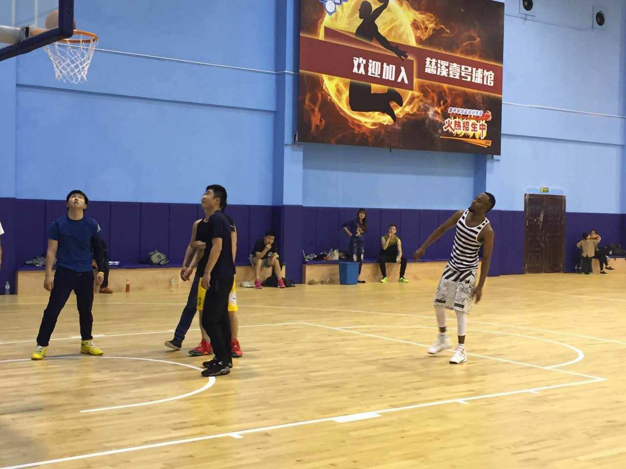 歐氏運(yùn)動(dòng)木地板代理經(jīng)銷(xiāo)