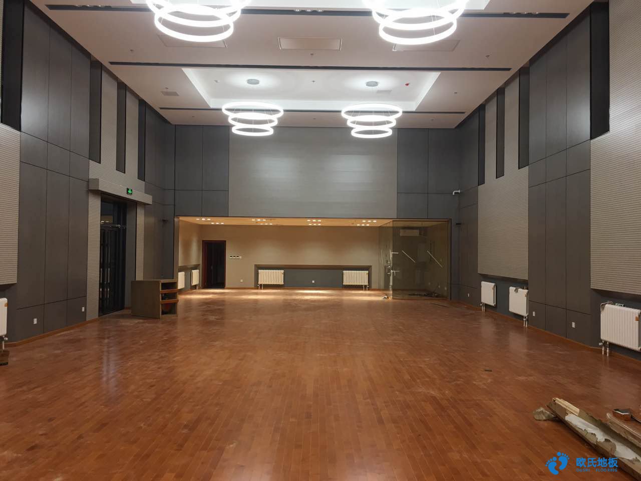 渝中專(zhuān)業(yè)舞蹈地板怎么選