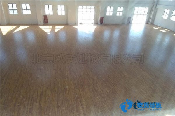 學(xué)?；@球場(chǎng)地地板適用范圍